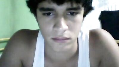 Masturbating guy warm