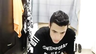 Gay Porn Video: A Beauty of USA - Amateur Cum Shots Handjob