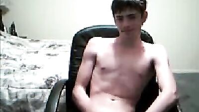 Young Twink from Missouri - Unleashed Desires