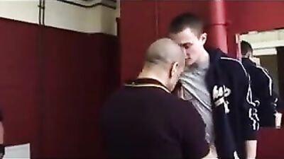 Bathroom Threesome: Action Group Sex