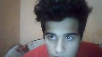 Chubby Cutie: Exploring the World of Amateur Cum Shots and Handjobs