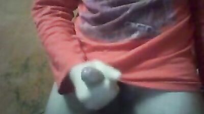 Chubby Cutie: Exploring the World of Amateur Cum Shots and Handjobs