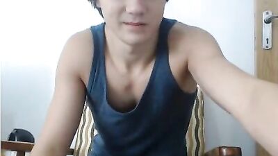 Young and Muscled In Cam - Explosive Cum Shots Web-Cam Solo!