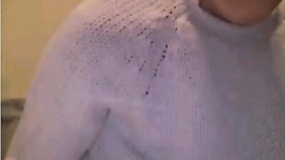 Asian Amateur Self-Fucks Without Cum!