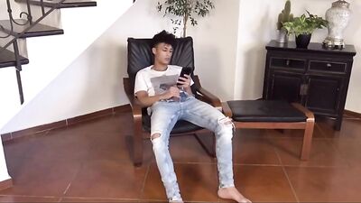 Latin Bare Boyss 18 JU : Action Bareback Cum Shots Latino . Bare Twinks