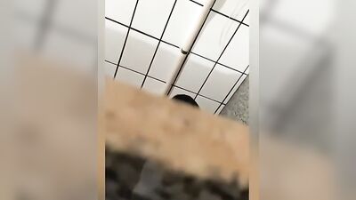 Spy Bro Butt Naked Cum Shot: Amateur First Time Voyeur