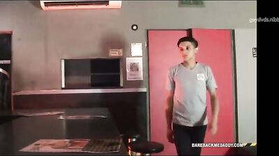 No Limit Daddy Fun: Oral Bliss with Trou à jus