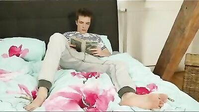 Gay Porn Couple Show - Twinks Bareback Handjob Oral Sex Action