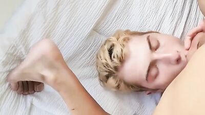 Oriental Transgender Sex: Trans Twinks Journey into Bareback Action with Asian Men!