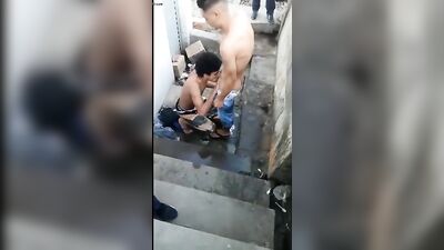 Venezuelan mob street justice for thieves