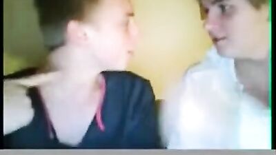 Blondes Garçons: Gay Boys Unleashed!