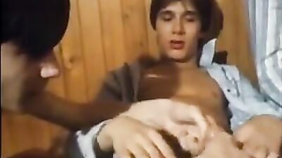 Gay Snow Class Bareback Orgy: Studs Hook Up With Multiple Friends in the Cold!