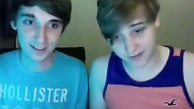 Un vor der webcam gay teen p n