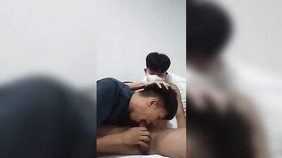 Cumming for Thai Twink: Bareback Oral Delight