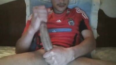 Portuguese Hot Shot Fetish Cam Boy!