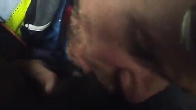 Black Trade Sucks Off White Cocksucker in Car - Interracial Cum Swapping