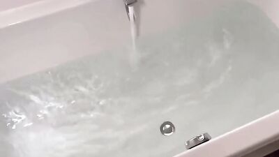 Hot Amateur Solo Ice Bath with Hugo - A Gay Porn Video for You!
