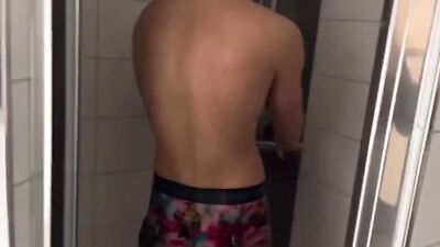 Hot Amateur Solo Ice Bath with Hugo - A Gay Porn Video for You!