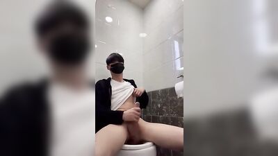 Teen Asian Jizz in the Toilet - ZgadXR7LckJl9c-K