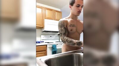 Terrys Big Cock: Cute Ass & Muscle Boy Solo Cam Show