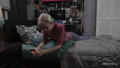 Gangbang Twinks: Boyfriends Flip-Flop Fuck Show