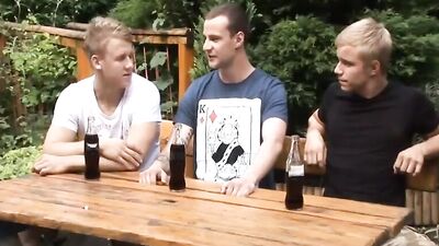 Kiss and Fuck - The Ultimate Gay Porn Experience