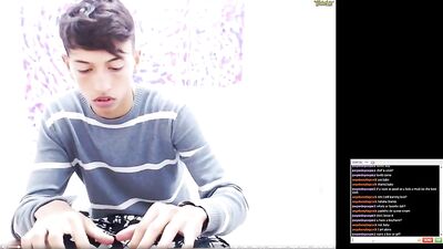 Young Colombian Hottie Web-Cam Show - Hardcore Gay Porn Video