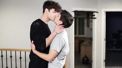 Young Bareback Twinks Cumming on Balcony