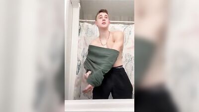 Jerking Muscle Gods: The Ultimate Cock-Busting Showdown!