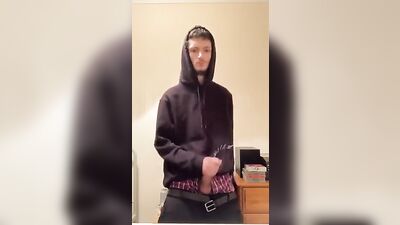 Gay Porn: The Skinny Twink Cums in Style!