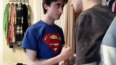 Handjob Cumshots with Friends - Hulp van een Vriend(in) - 027