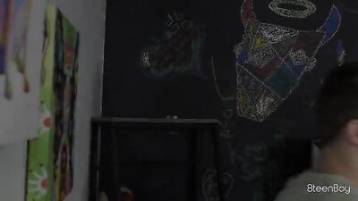 Two Twinks Take Turns on Flip-Flops - Sex Show in the Living Room!