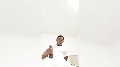 Handjob Deluxe: The Ultimate Cock Sucking Experience!