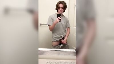 Gay Amateur CUTExxx - A Sexy Adventure with Hot Studs!