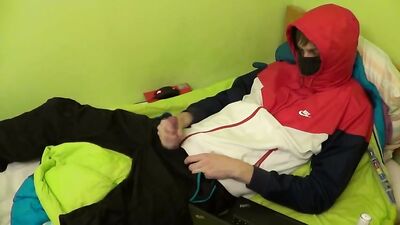 Cumming in Fashion: Nike & Adidas Gear