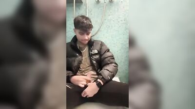 Cute Boy Pee Play: The Ultimate Fetish Experience!