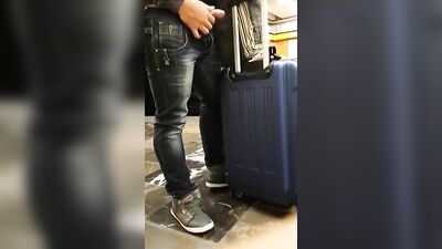 Expose Your Cock in Public: The Ultimate Voyeur Experience