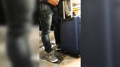 Expose Your Cock in Public: The Ultimate Voyeur Experience