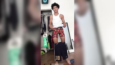 Chudai XXX: Gay Porn Adventures with Hot Men