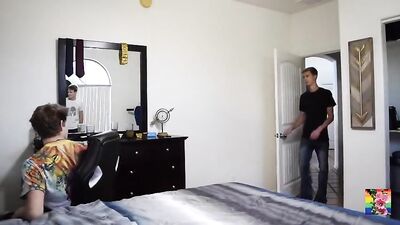 Young Lust: Bareback Twinks Cum Shots First Time