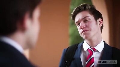 Twinks in Flip-Flops: A Sex Show in the Room!