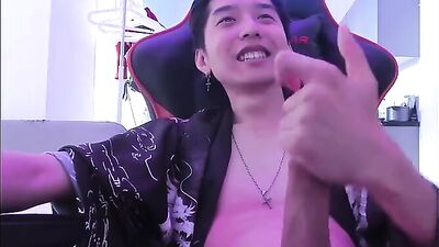 Explore Your Little Asian Amateur Twink in Web-Cam Cum Shots!