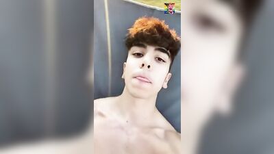 Garden Solo Cumming Web-Cam: Hot and Steamy Gay Porn Experience!