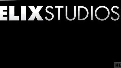 Twinks Room Flip-Flop Show: Hot Sex Friends and More!