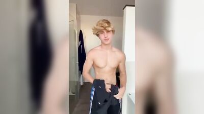 Verga ameteur jovencito caliente: Bareback Muscle Boys Solo Play Cum Shots Action Oral