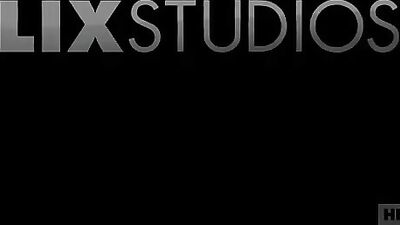 Gangbang Threesome: Flip-Flop Show on Cam Tube