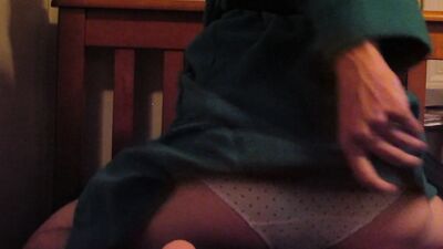 Teen Boy Cum and Wank - Part 2: Amateur Fun for Gay Porn Lovers!