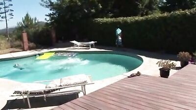 Gay Outdoor Pool Party Sex Boys Porn: Bareback Public Voyeur