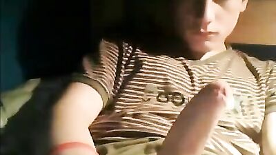 Young Boys Porn: Big Cocks Handjob Solo Experience!