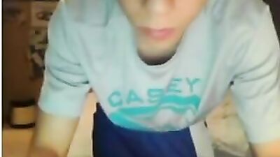 Young Boiz First-Time WebCam Cumshots - Friends Porn